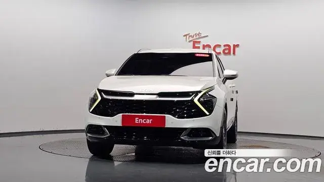 Kia Sportage 2022 — Фото 3/20