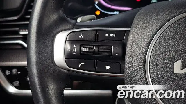 Kia Sportage 2022 — Фото 14/20