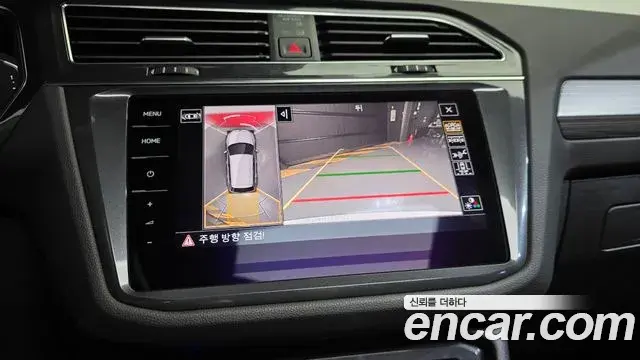 Volkswagen Tiguan Allspace 2022 — Photo 10/20