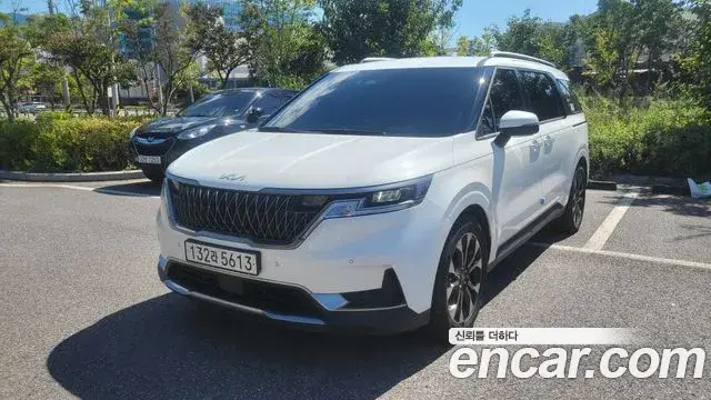 Kia Carnival 2023 — Photo 20/20