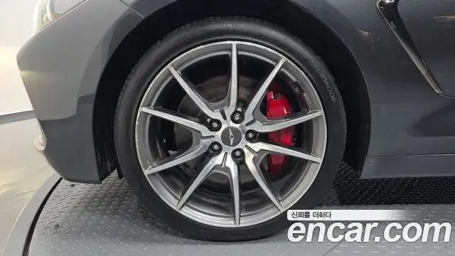 Genesis G70 2018 — Şəkil 14/34