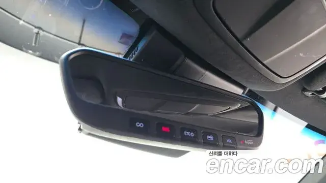 Genesis G70 2018 — Şəkil 31/34