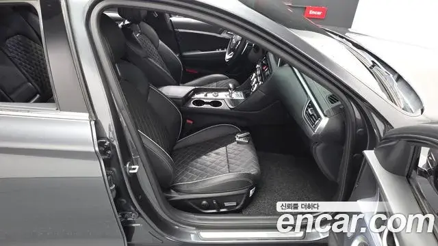 Genesis G70 2018 — Şəkil 26/34