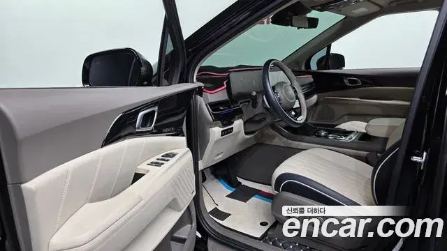 Kia Carnival 2024 — Photo 9/20