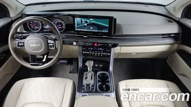Kia Carnival 2022 — Photo 7/20