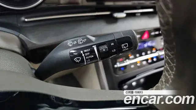 Kia Carnival 2022 — Photo 19/20
