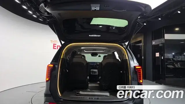 Kia Carnival 2023 — Photo 20/20