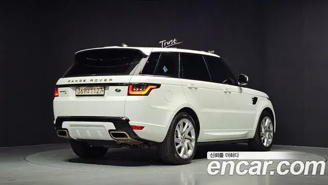 Land Rover Range Rover Sport 2020 — Şəkil 8/33