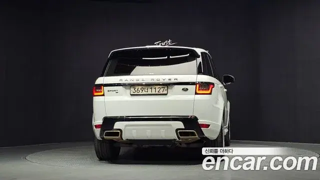 Land Rover Range Rover Sport 2020 — Şəkil 11/33