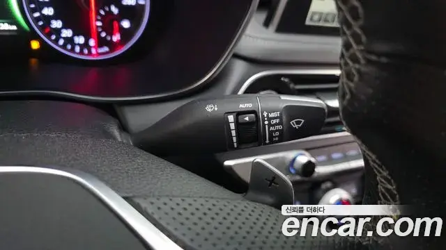 Genesis G70 2020 — Photo 6/35