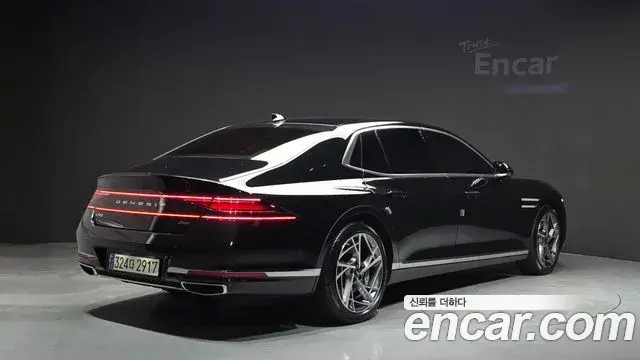 Genesis G90 2022 — Фото 2/20