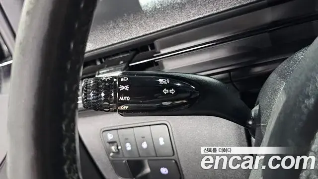 Hyundai Staria 2021 — Photo 14/20
