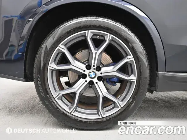 BMW X5 2022 — Фото 4/20