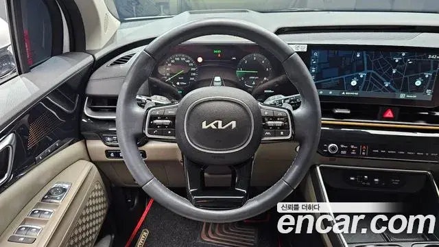 Kia Carnival 2024 — Фото 13/20