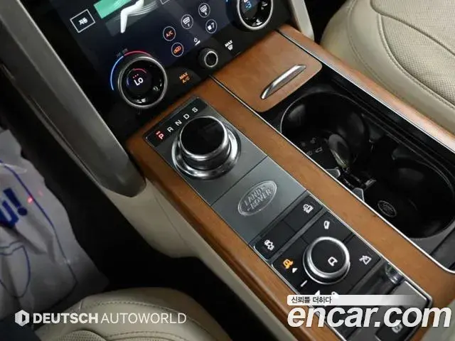Land Rover Range Rover 2018 — ფოტო 12/20