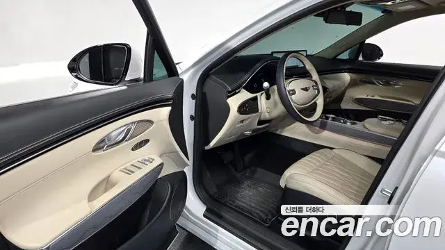 Genesis GV70 2023 — Şəkil 2/32