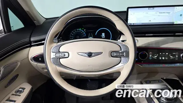 Genesis GV70 2023 — Şəkil 15/32
