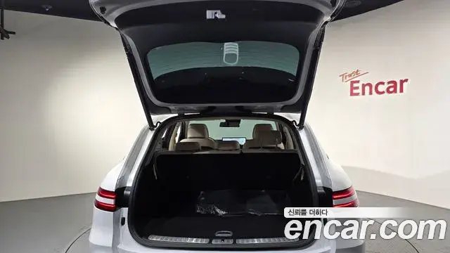 Genesis GV70 2023 — Şəkil 32/32