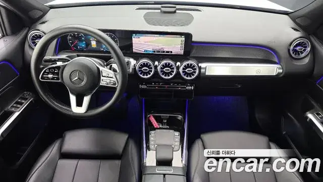Mercedes-Benz GLB-Class 2021 — Фото 7/20