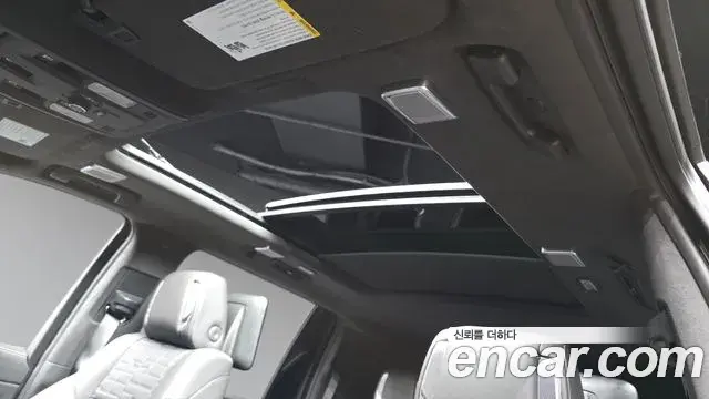 Cadillac Escalade 2025 — ფოტო 8/20