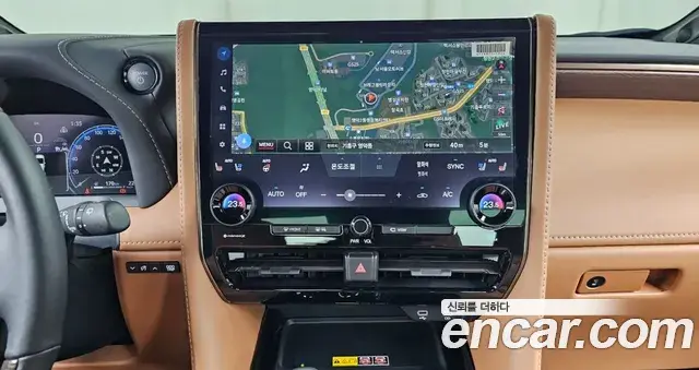 Toyota Alphard 2025 — Şəkil 15/19
