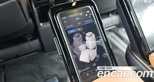 Toyota Alphard 2025 — Şəkil 18/19