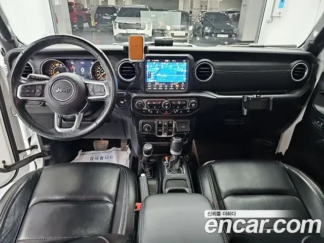 Jeep Wrangler 2019 — Фото 9/20