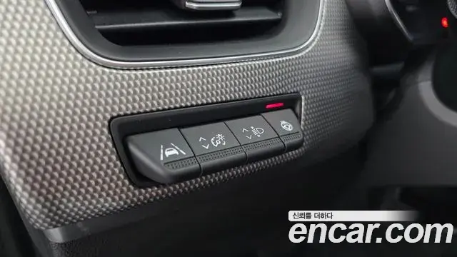 Renault Samsung Arkana 2024 — Фото 15/20