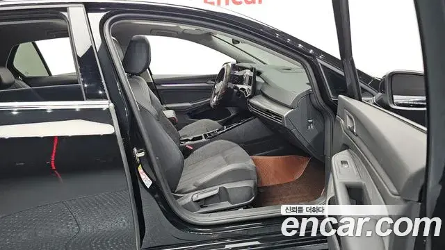 Volkswagen Golf 2026 — Şəkil 3/33