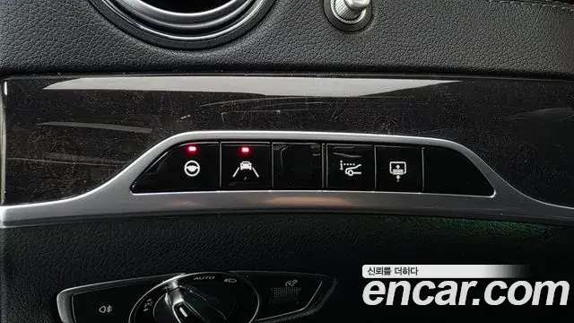 Mercedes-Benz S-Class 2018 — Photo 18/20