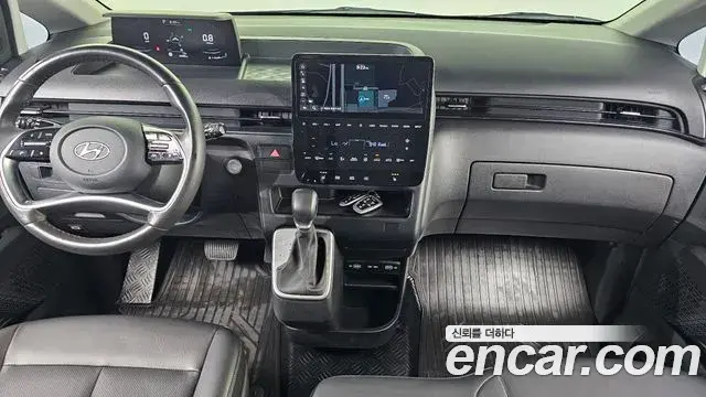 Hyundai Staria 2022 — ფოტო 7/20