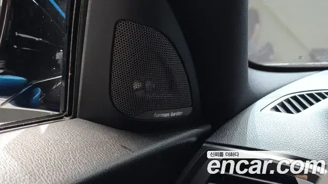 BMW M2 2018 — Şəkil 18/20