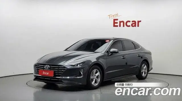 Hyundai Sonata 2022 — Фото 1/20