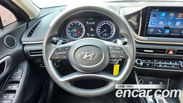 Hyundai Sonata 2022 — Фото 14/20