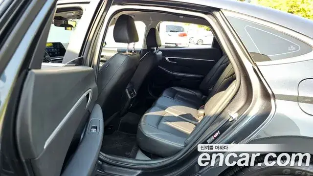 Hyundai Sonata 2022 — Фото 20/20