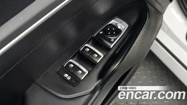 Kia K5 2020 — Photo 13/31