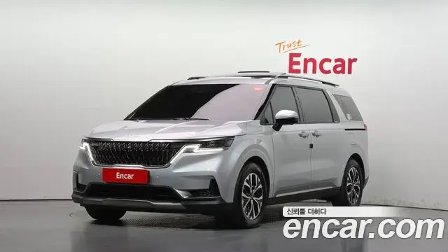 Kia Carnival 2021 — Фото 1/20