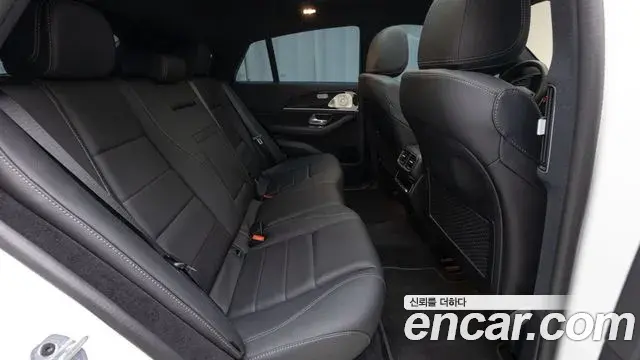 Mercedes-Benz GLE-Class 2026 — Фото 10/19