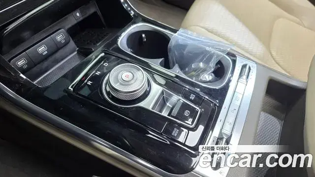 Kia Carnival 2022 — Фото 9/20