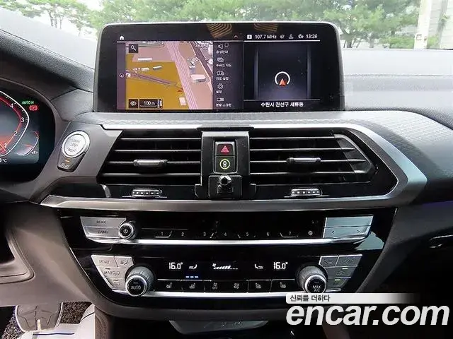 BMW X4 2021 — Фото 14/20