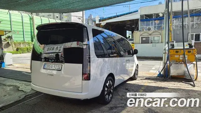 Hyundai Staria 2024 — Фото 17/20