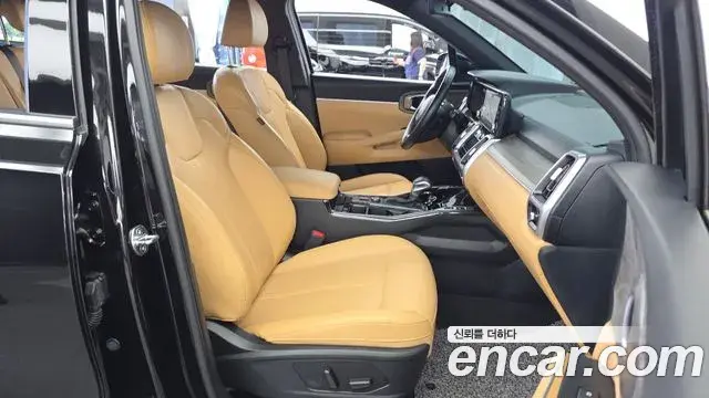 Kia Sorento 2023 — Фото 11/20