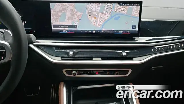BMW X6 2025 — Photo 12/20