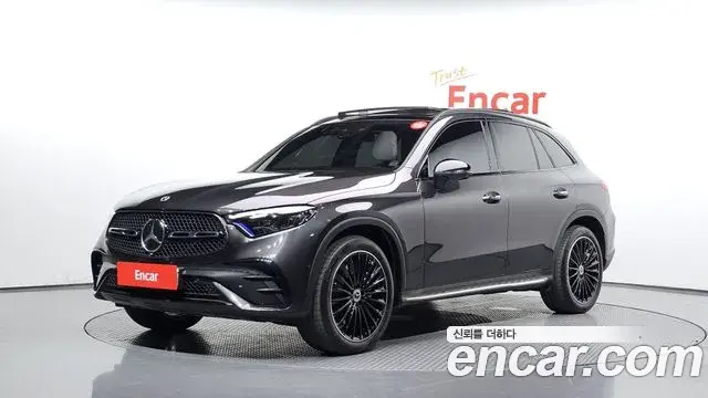 Mercedes-Benz GLC-Class 2023 — Фото 10/20