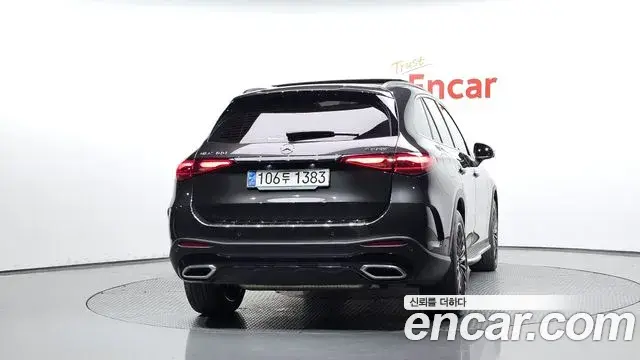 Mercedes-Benz GLC-Class 2023 — Фото 3/20