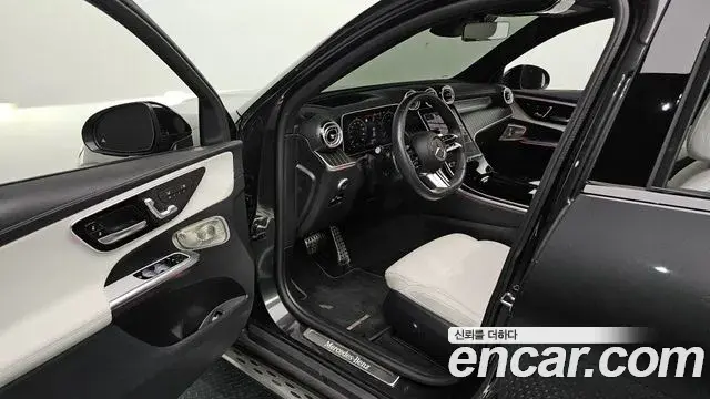 Mercedes-Benz GLC-Class 2023 — Фото 9/20