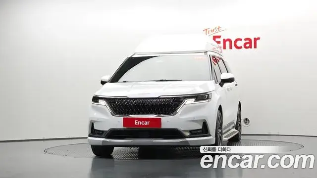 Kia Carnival 2022 — Фото 3/20