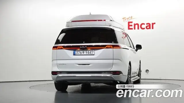 Kia Carnival 2022 — Фото 4/20