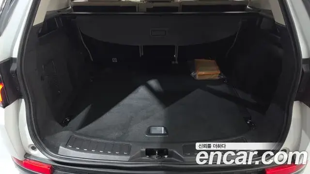 Land Rover Discovery Sport 2020 — Photo 19/20