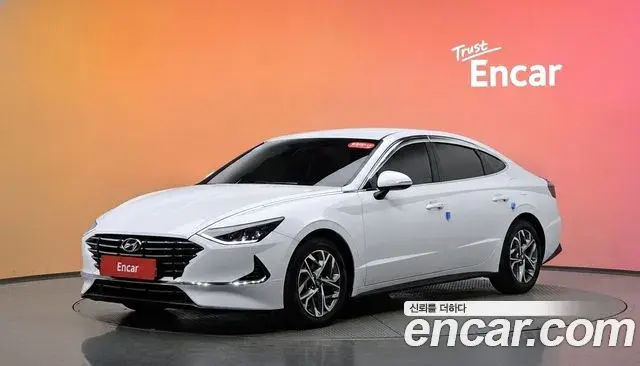 Hyundai Sonata 2022 — Фото 1/20